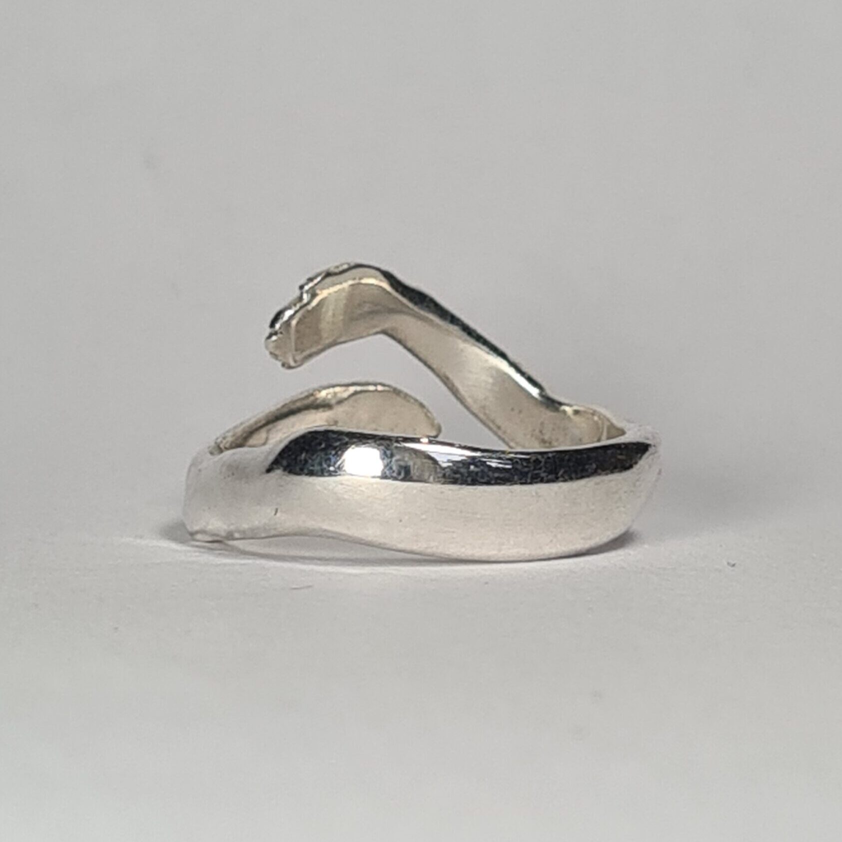 Small Hug Ring - Image 3