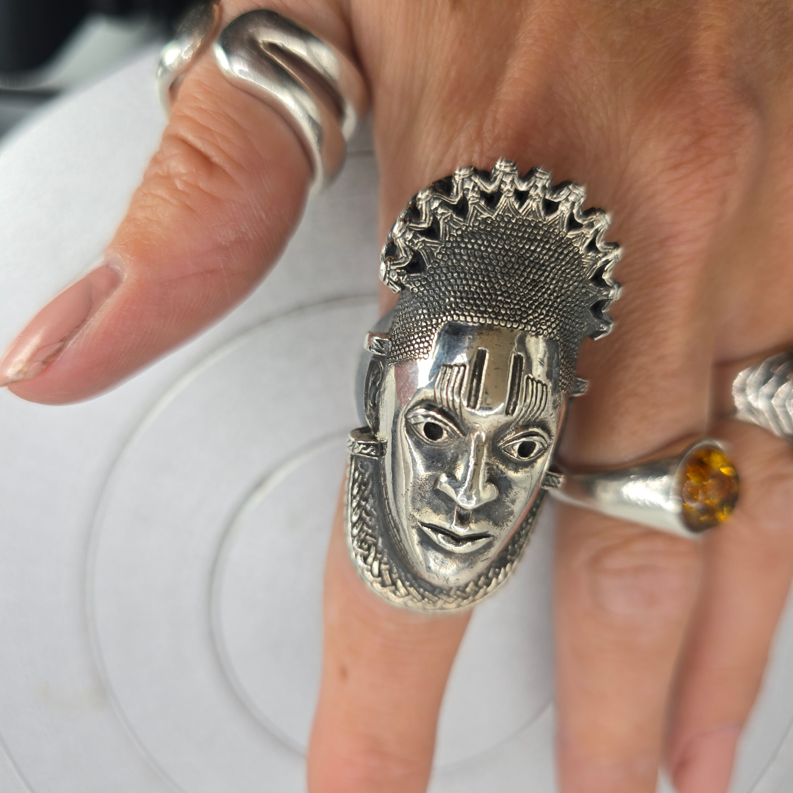 Benin Mask Ring - Image 2