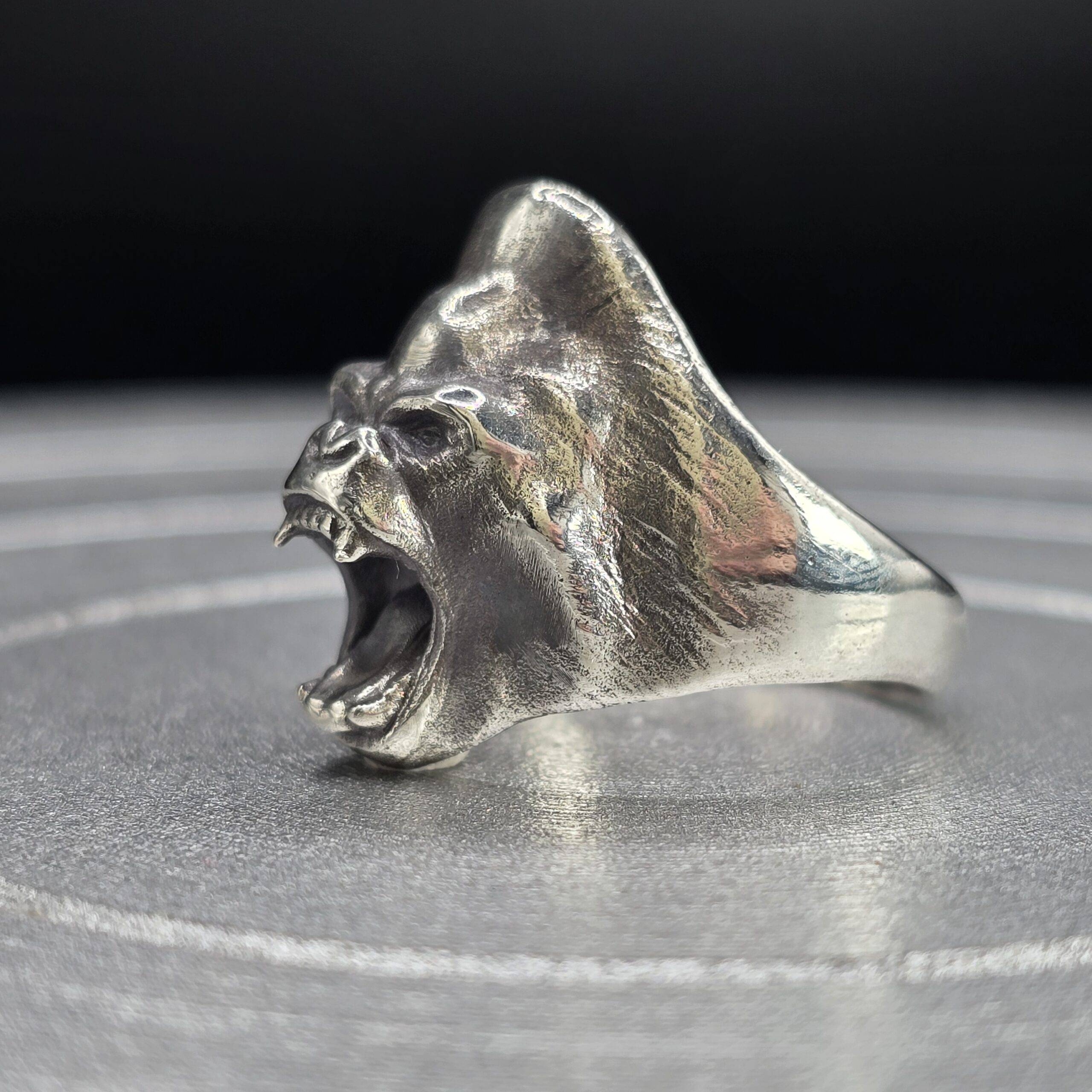 Mini Gorilla - Image 5