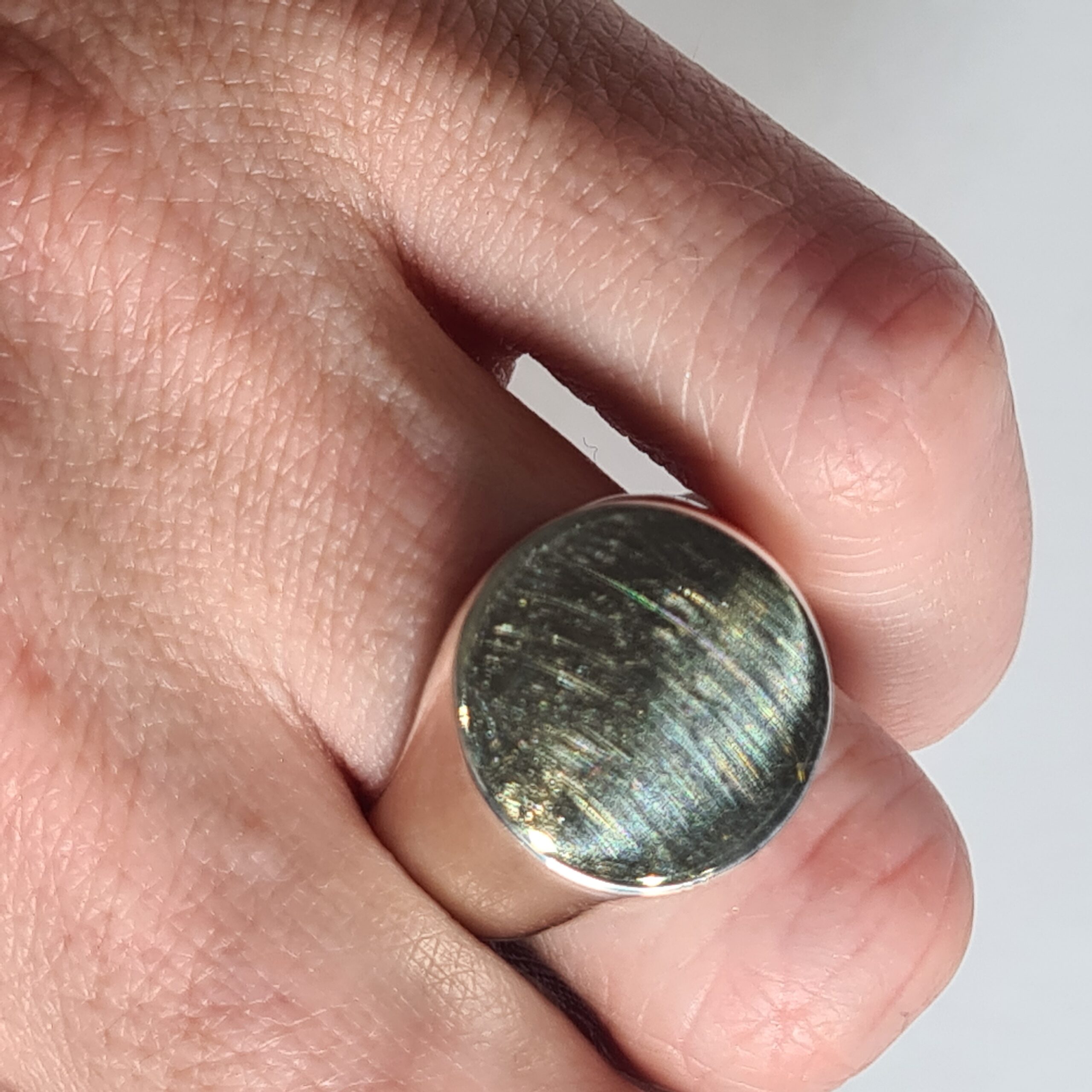 Round Signet Ring - Image 2