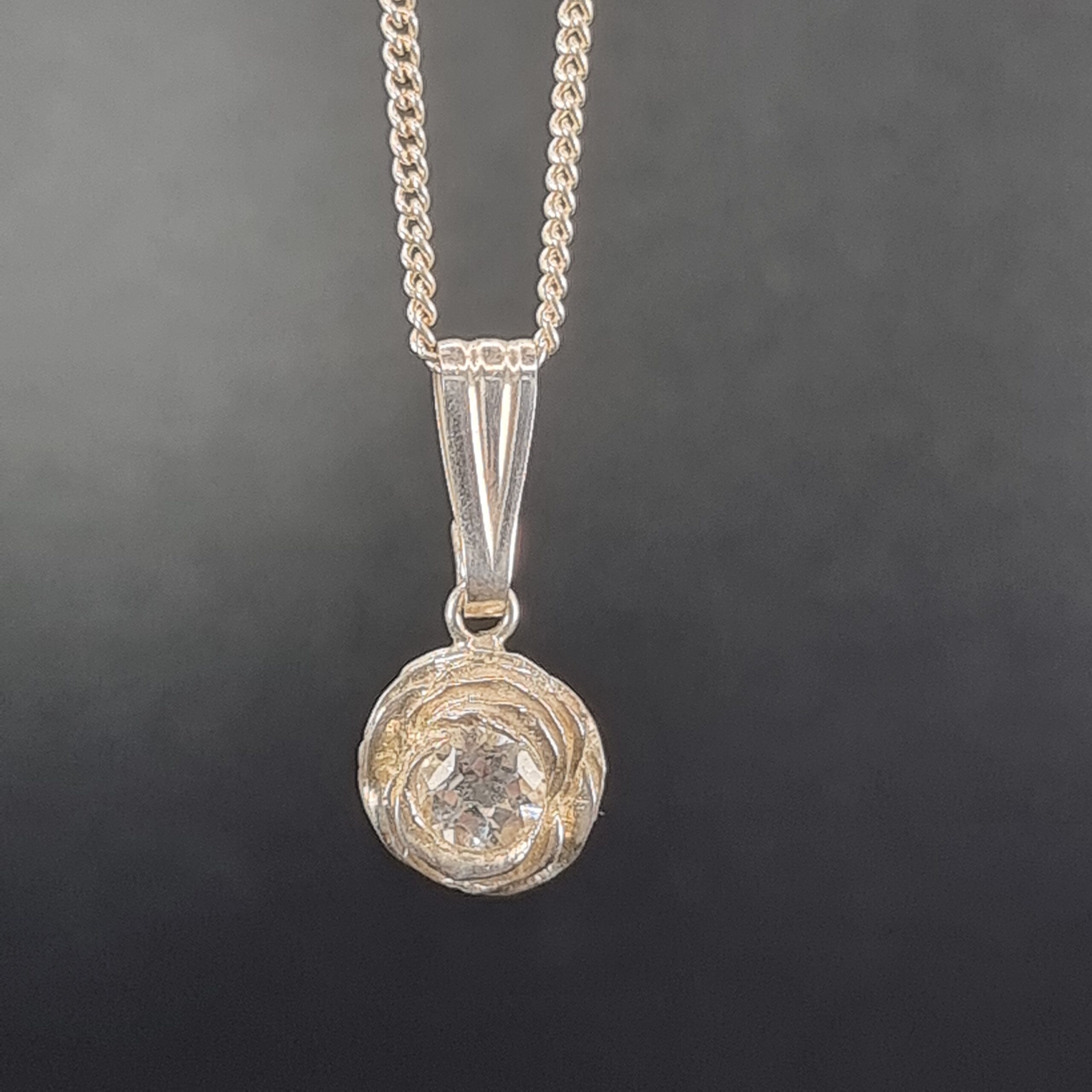 Stone Set Rose Pendant - Image 3