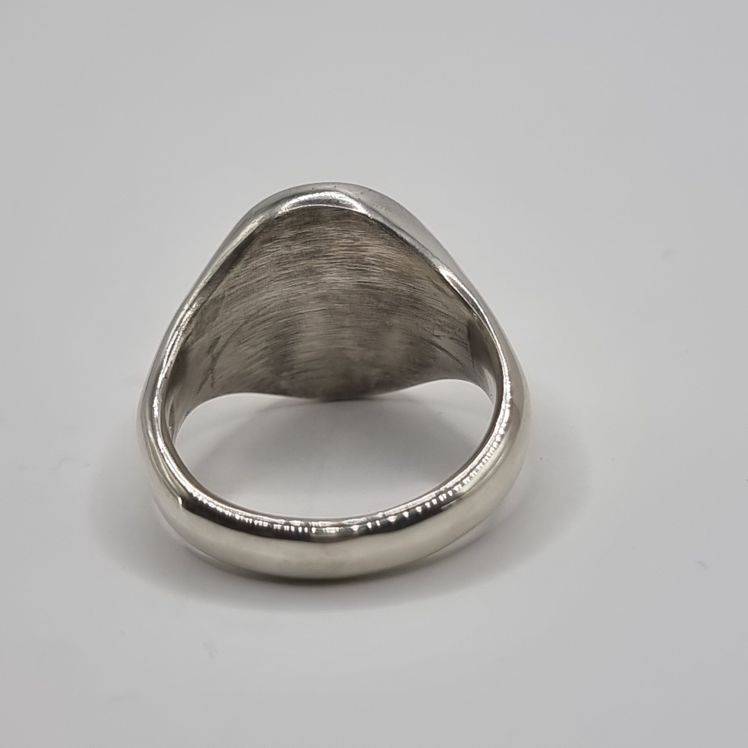 14mm Oval Signet Ring - Image 4