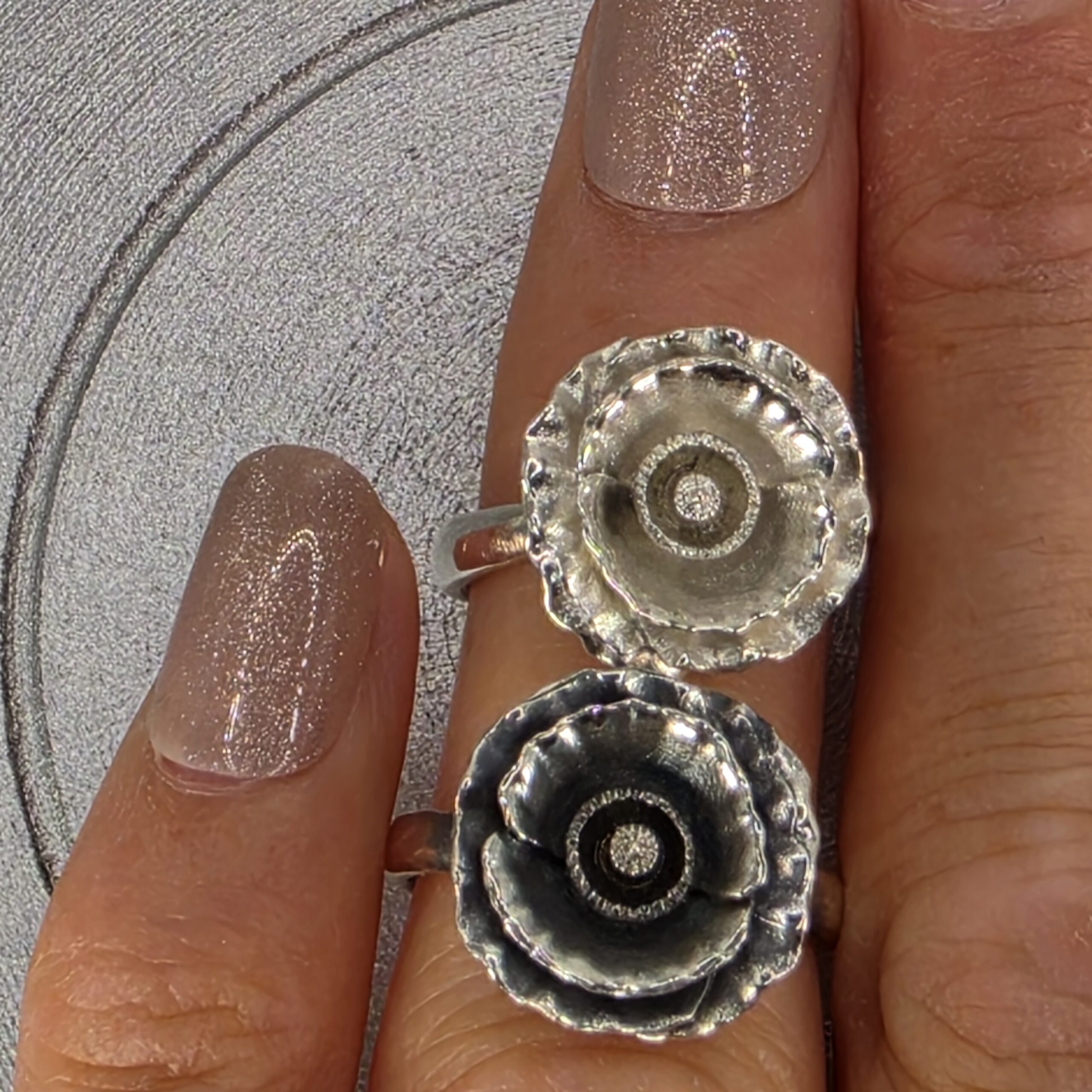 Mini Poppy Ring - Image 2