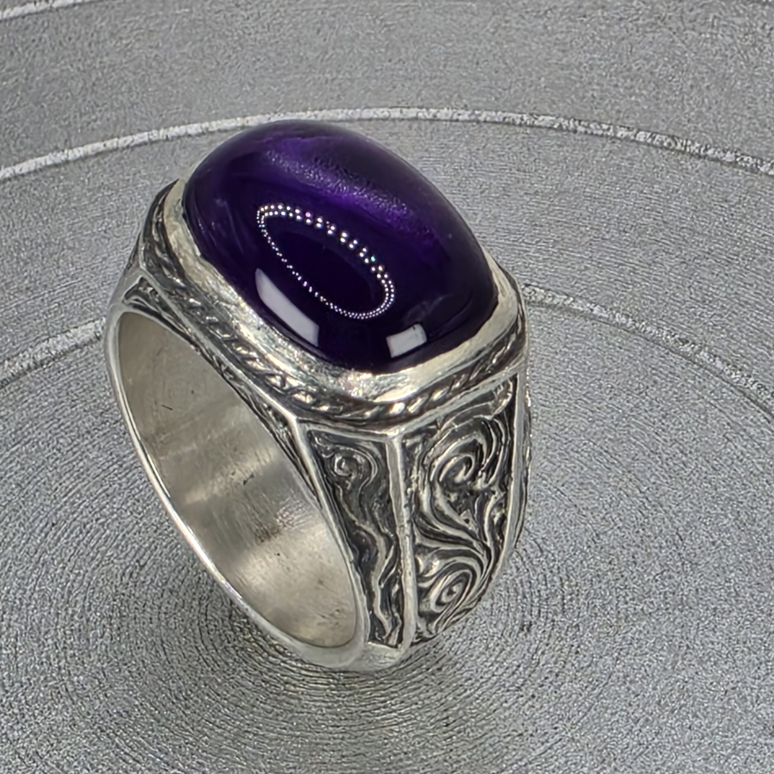 Western Scroll Stone Set Ring - Image 6